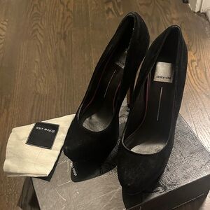 Dolce Vita Elegant Black Heels